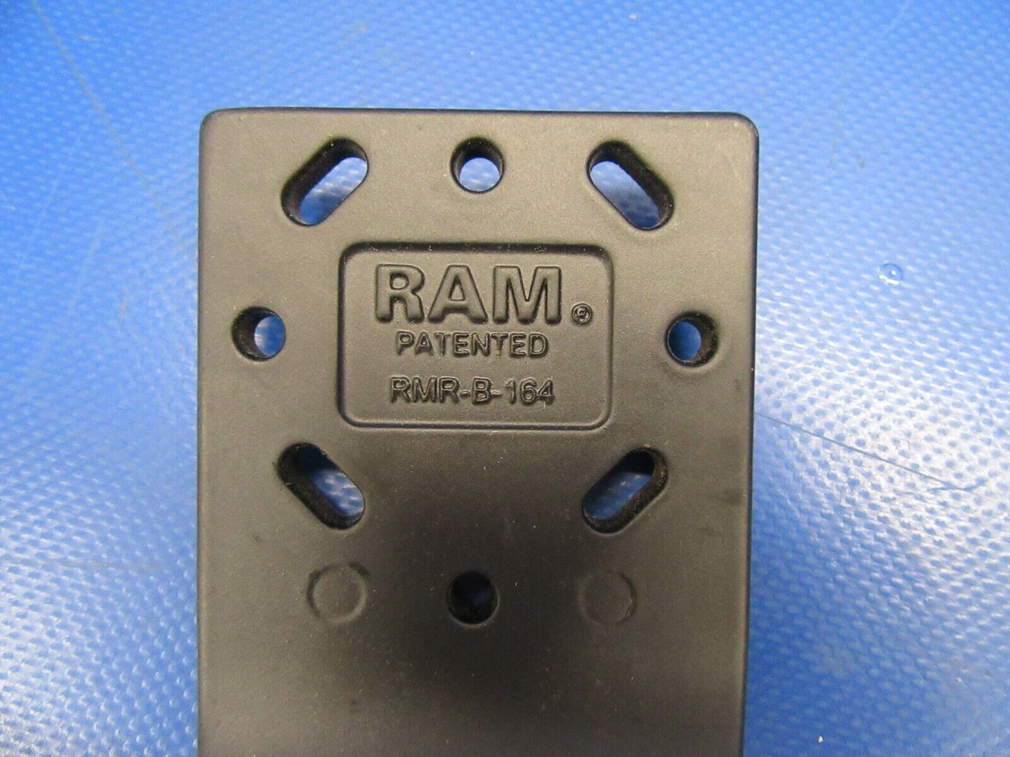 Ram Yoke Clamp Mount RAM-B-125-GA1U Garmin GPS 12 Series NOS (0619-337)