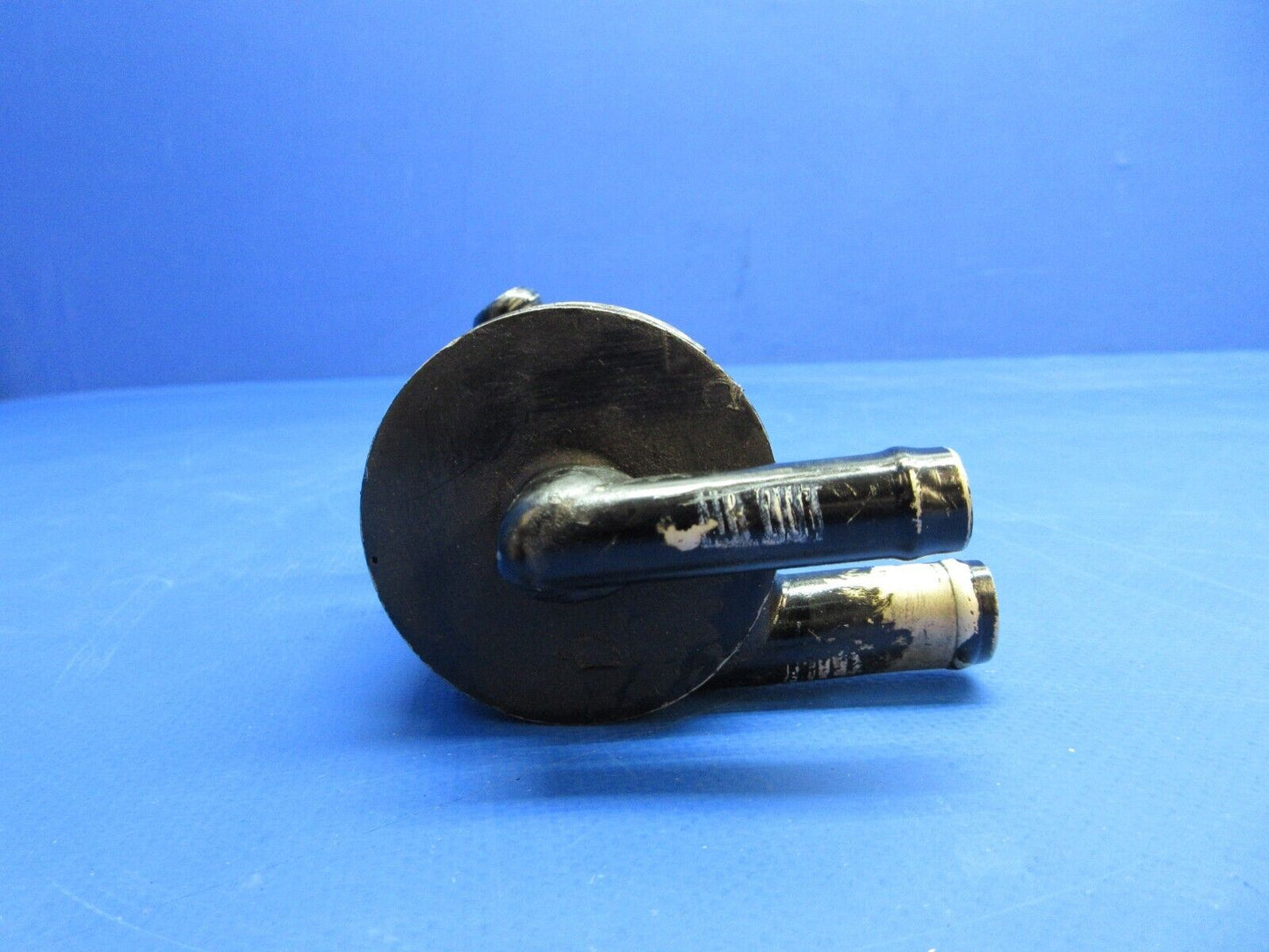 Cessna 310 Pesco Air Oil Separator P/N NAF47089 (0723-202)