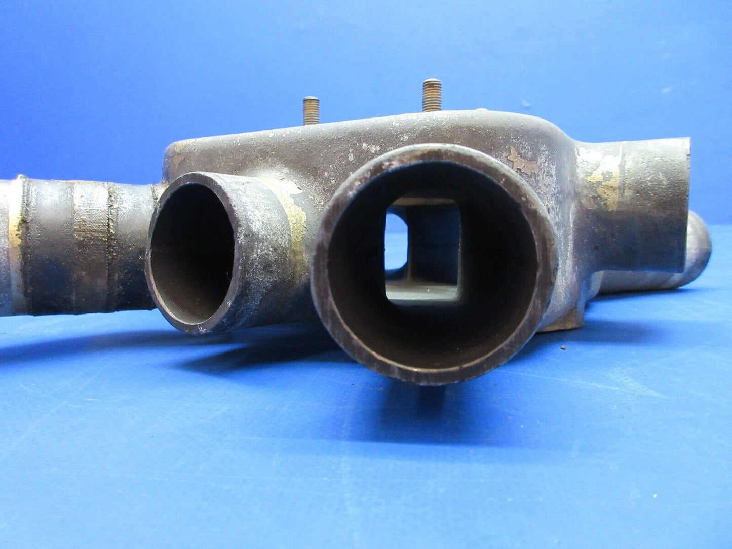 Continental E-Series Manifold Intake & Oil Drain Casting # 534204 (0723-282)
