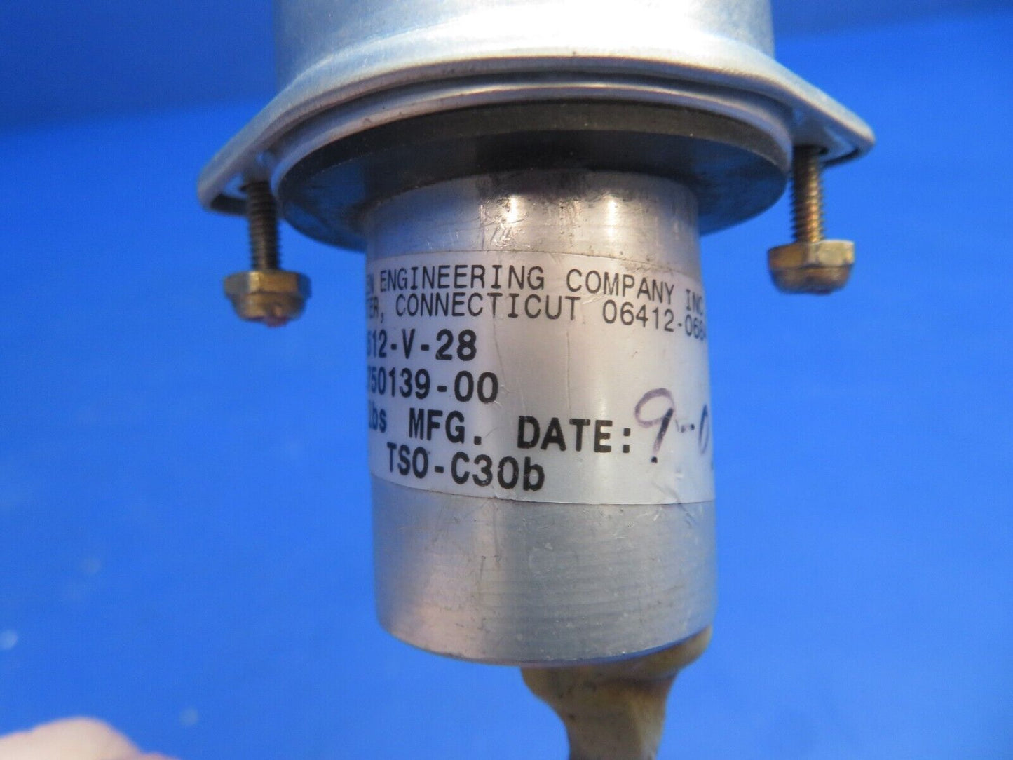 Beech Baron 58P Whelen Tail Strobe Assy - No Lens P/N 01-0750139-00 (0223-562)