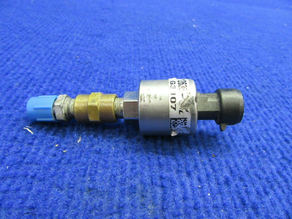 Cirrus SR-22 Oil Pressure Transducer P/N 12635-002 (0122-461)