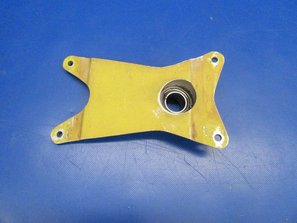 Piper PA-24-250 Comanche Main Gear Fitting FWD LH 20757-00, 20757-000 (1219-118)