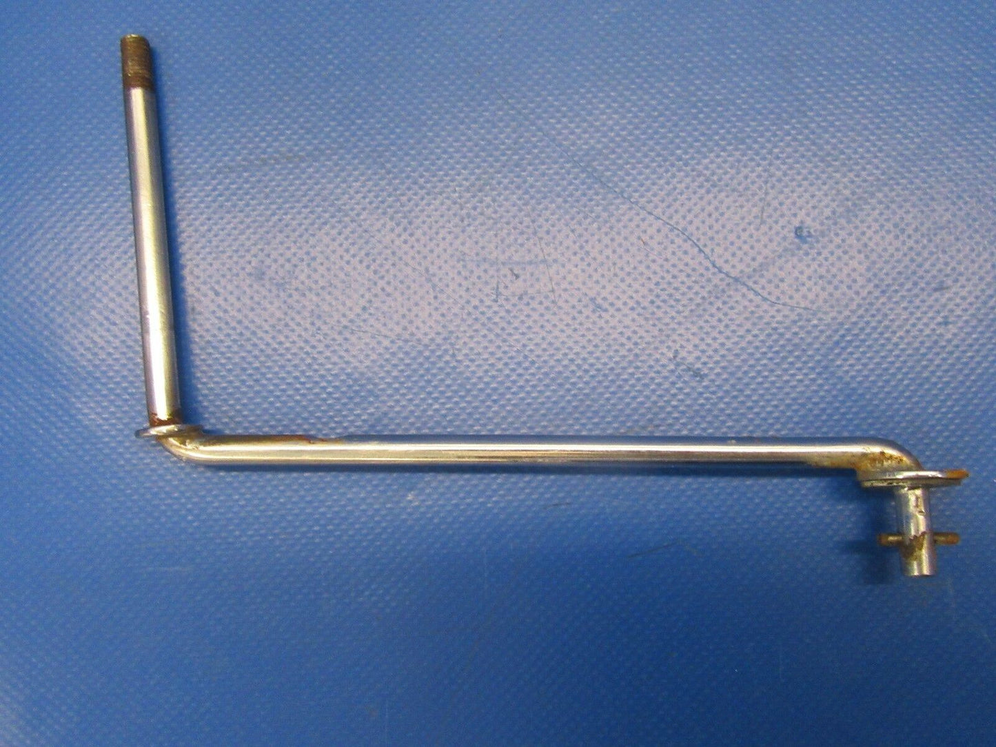 Beech Baron D55 Cabin Door Prop P/N 95-420012-642 (1017-154)