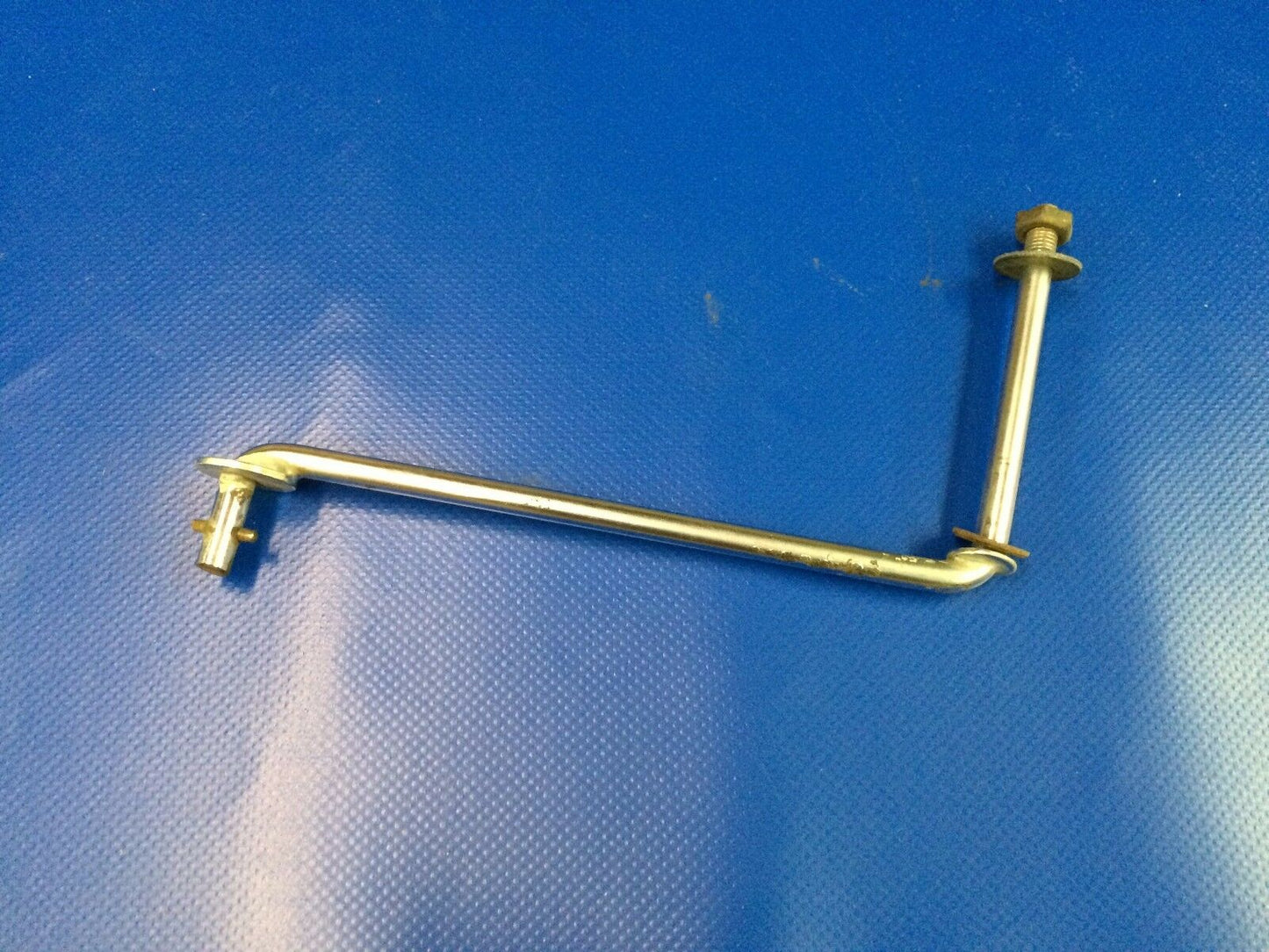 Beech Baron Door Prop (1016-38)