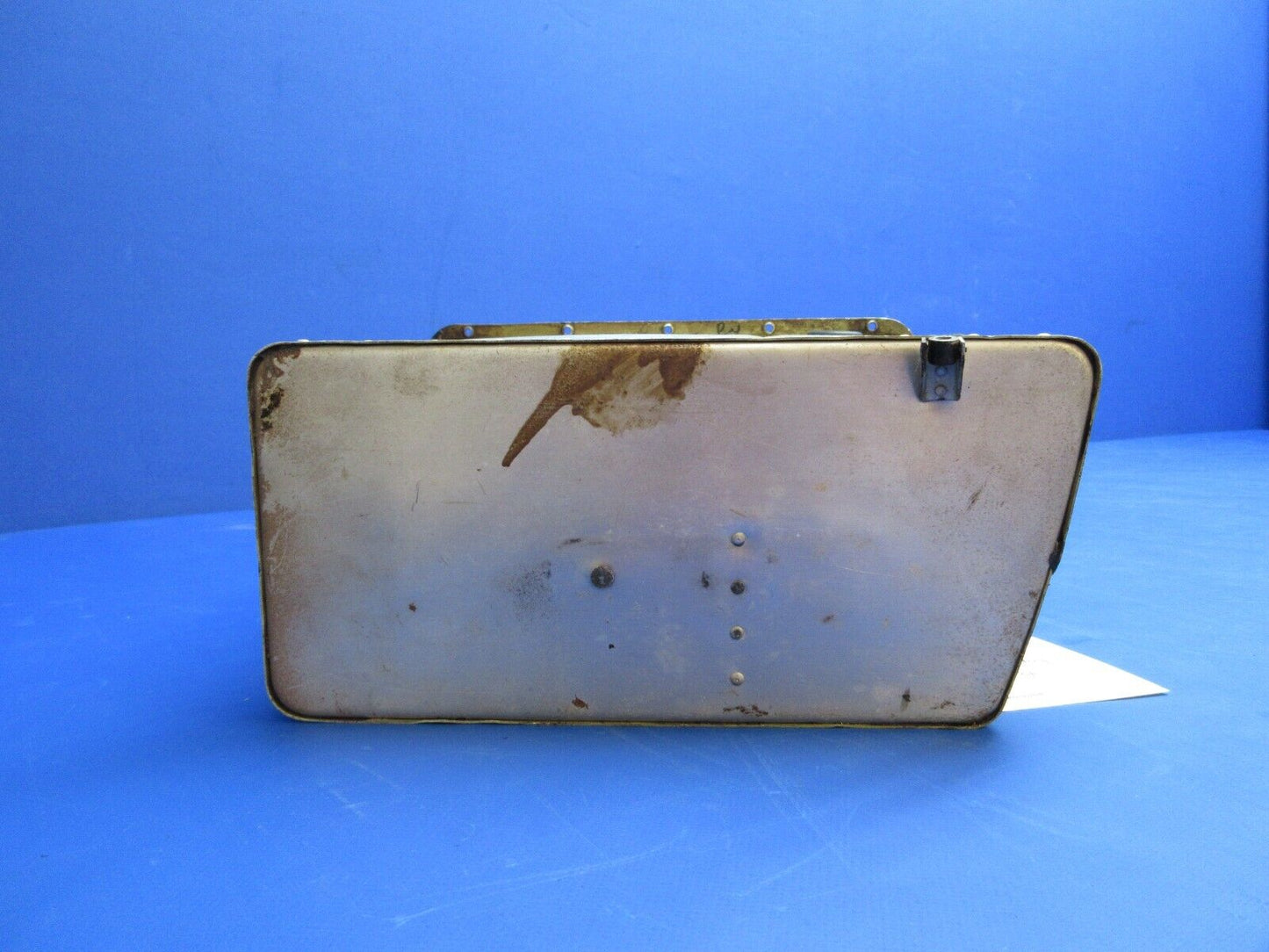 Damaged Beech C-35 Bonanza Battery Box Assy P/N 35-415410 (1023-791)