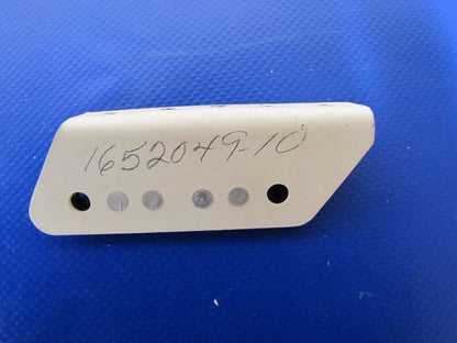 Cessna Angle P/N 1652049-10 (0317-152)