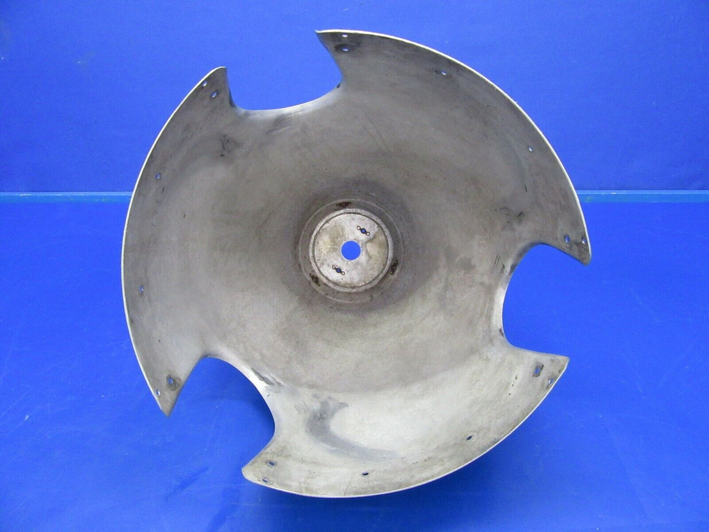 Beech Baron 58P Hartzell 3 Blade Propeller Spinner P/N C-3278-3 (0420-205)