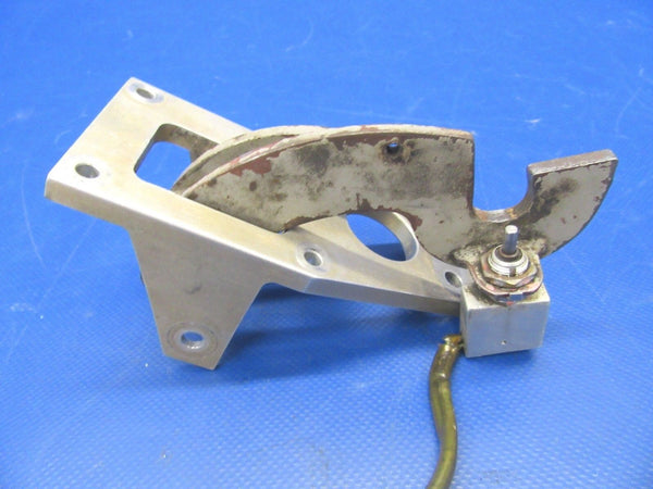 Cessna 210 E Hook & Support Bracket Nose Gear Uplock P/N 1243415-1 (0618-119)