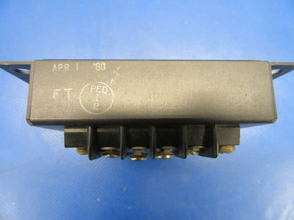 Cessna 310R Pacific Ele Controller Windshield Temp. 28V P/N 9910216-2 (0519-423)