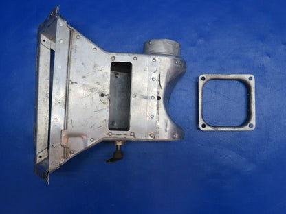 Cessna 182 Carburetor Airbox Assy P/N 0750144-1 FOR PARTS (0124-1227)