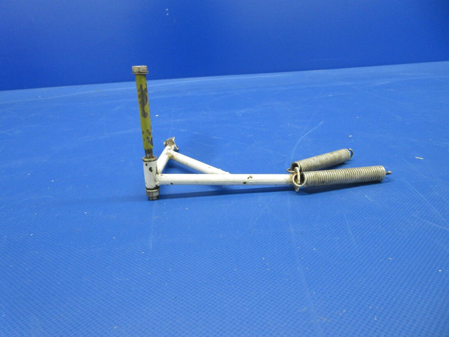 Mooney M20 / M20F Aileron Interconnect Bellcrank Assy P/N 110002-005 (0224-713)
