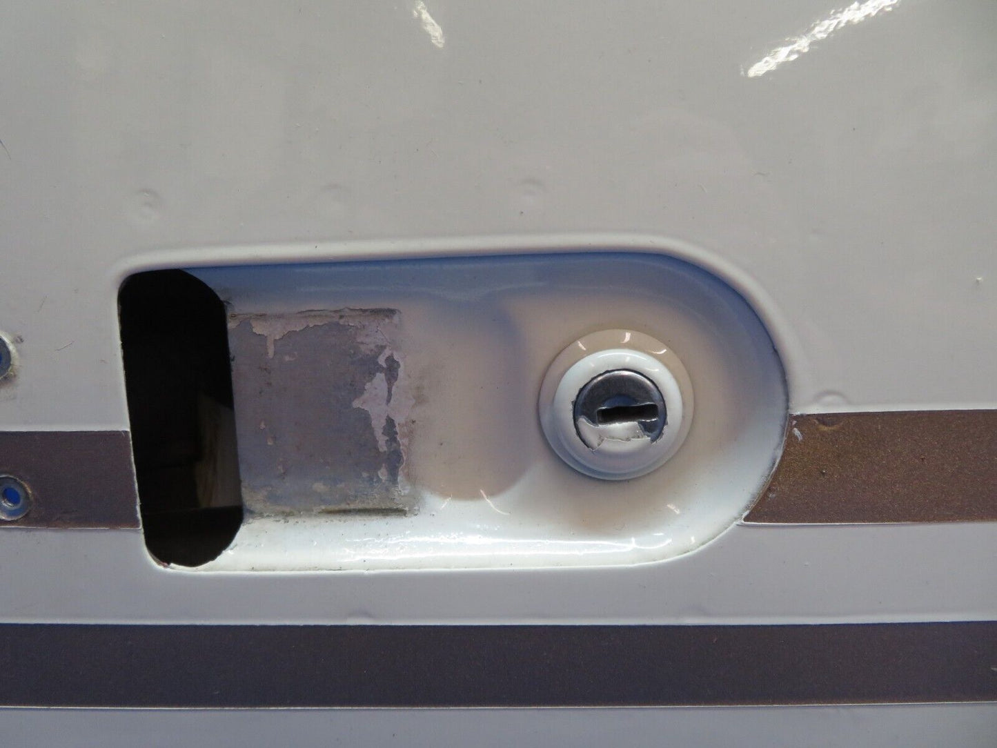 Piper PA-28-180 Cabin Door Assy w/ Key Clear Tint P/N 67306-00 (0323-32)