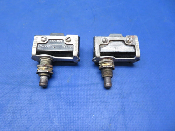 Beech C-35 Bonanza Micro Limit Switch P/N MS25026-1 LOT OF 2 (1023-239)