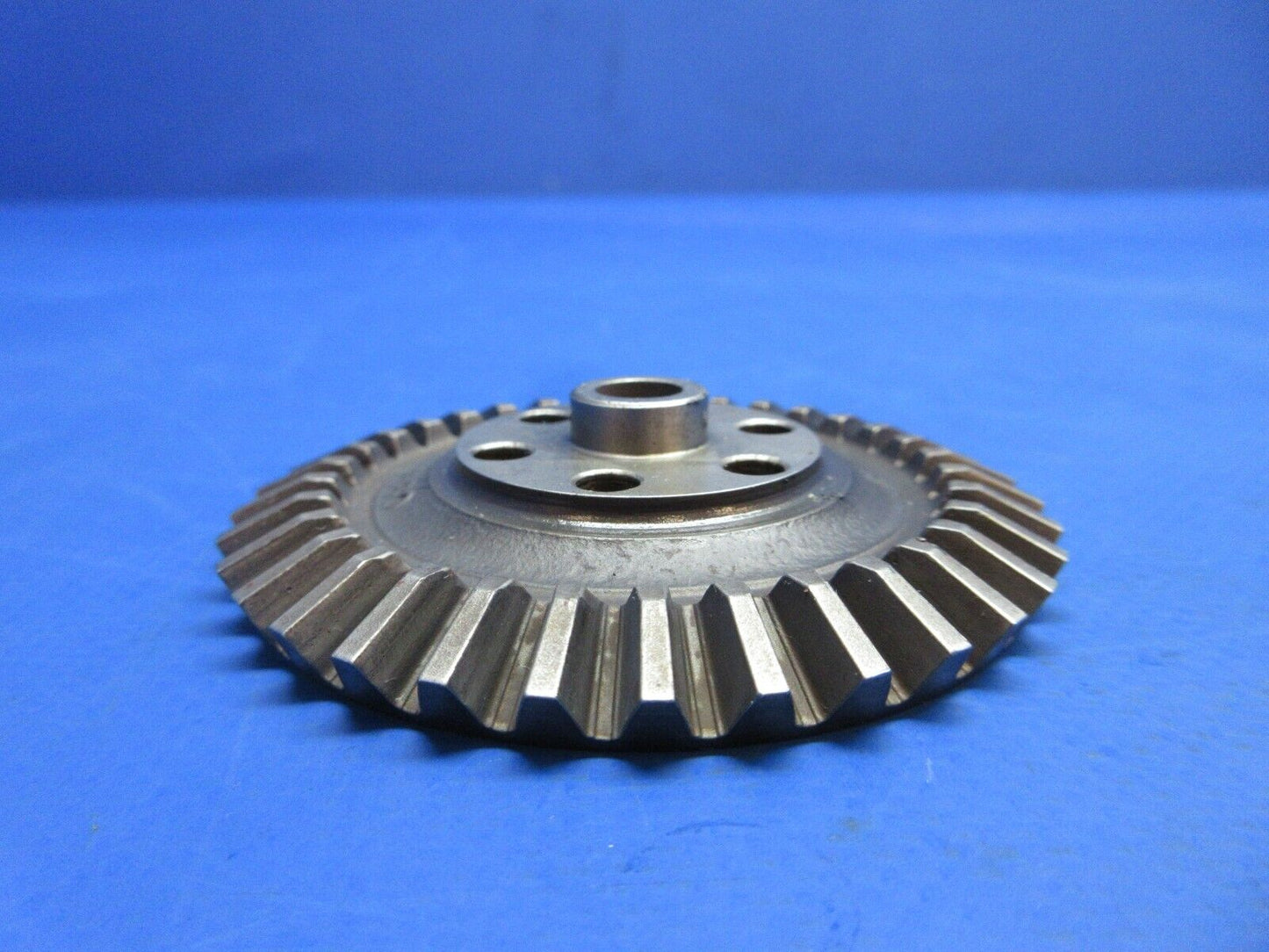 Continental O-200-A Vacuum Pump Drive Gear P/N 3660 (0723-208)