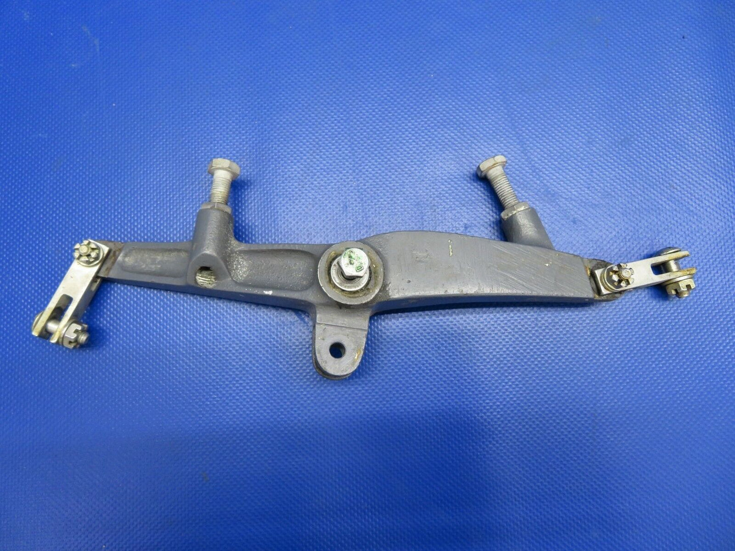 Beech N35 Bonanza RH Aileron Bellcrank P/N 35-521158-8 (1220-475)
