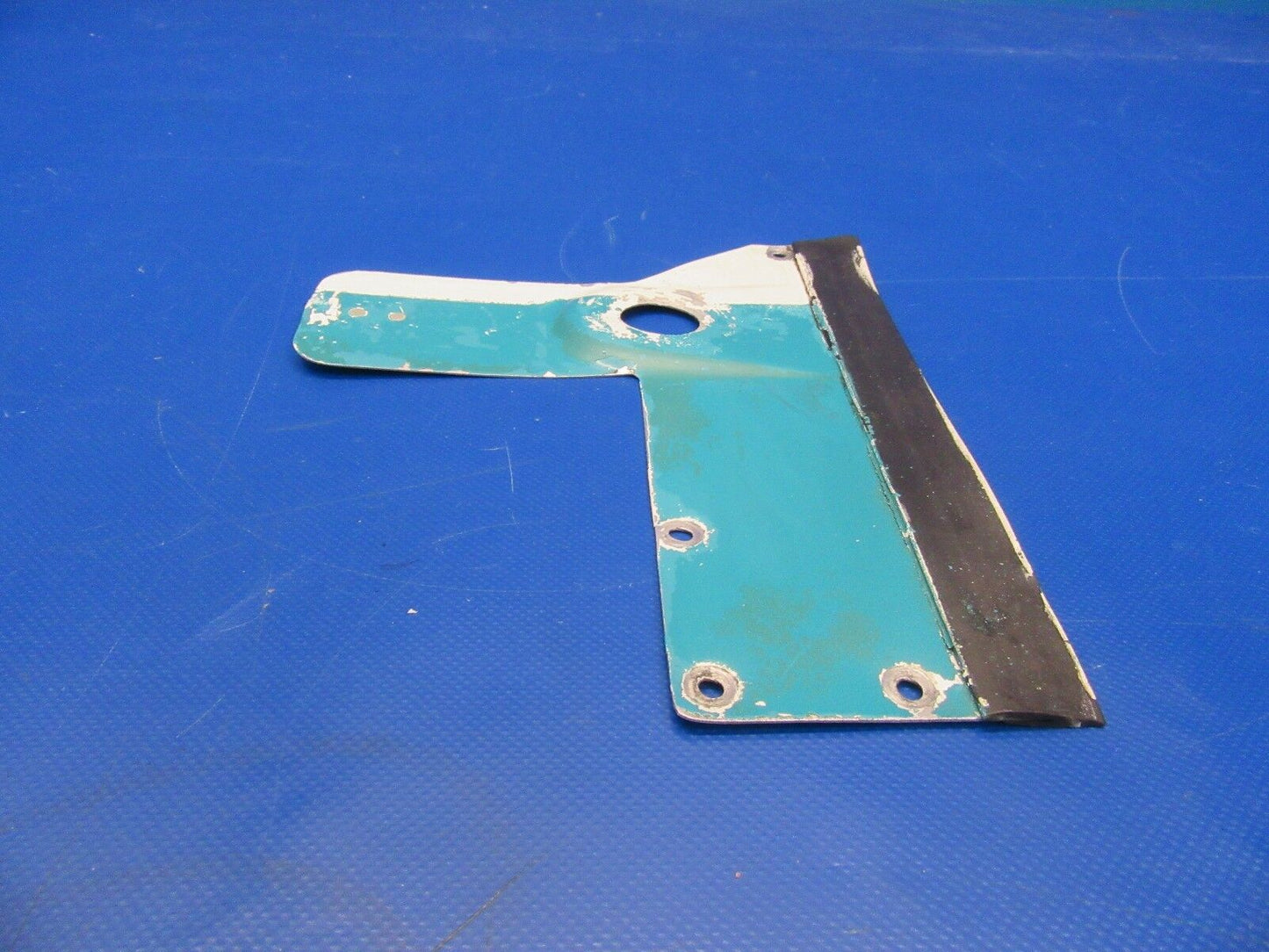 Beech Baron Cover Assy Jack Pad LH P/N 000-100100-1 (1217-88)