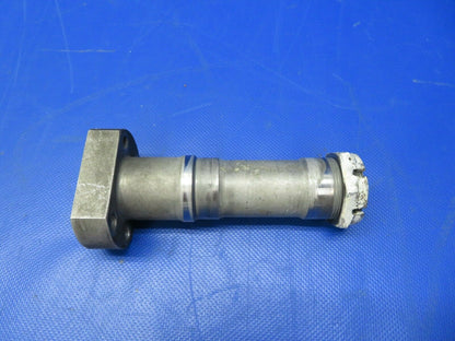 Cessna 170 Main Gear Axle w/ Nut Steel P/N 0441140 (0721-863)