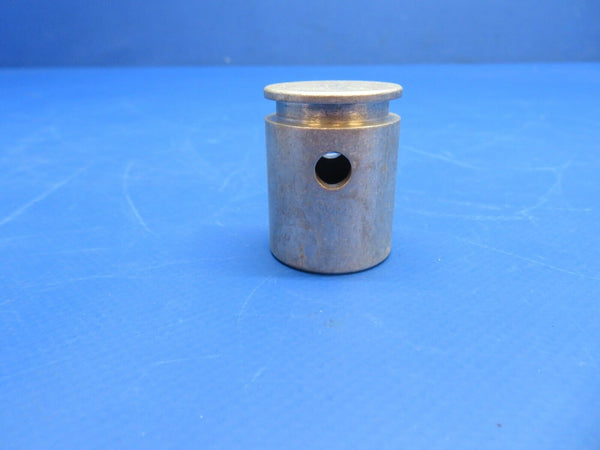 Piper Nose Gear Plug P/N 15206-000 NOS (0922-839)