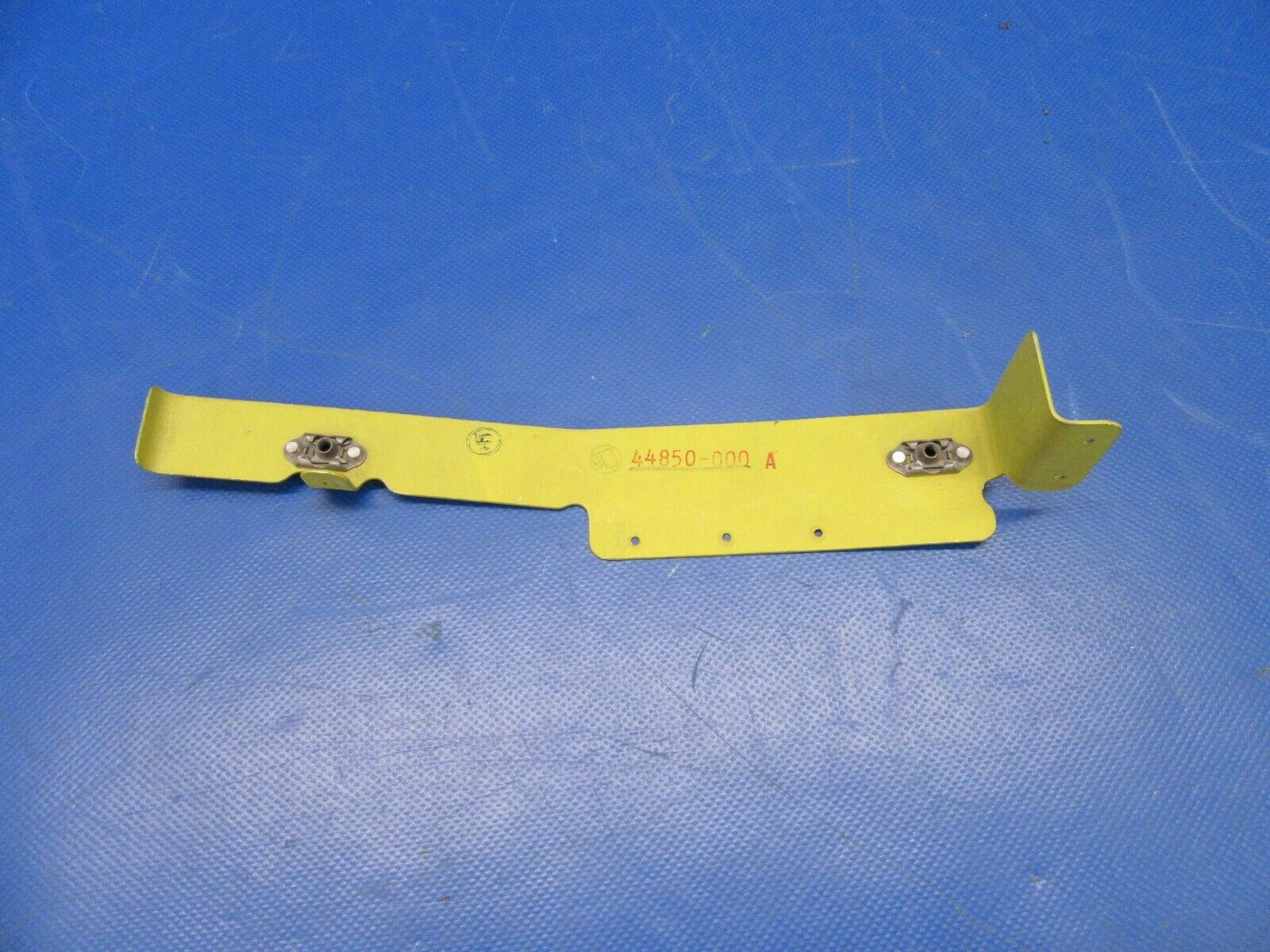 Piper Navajo Bracket P/N 44850-000 NOS (0419-120)