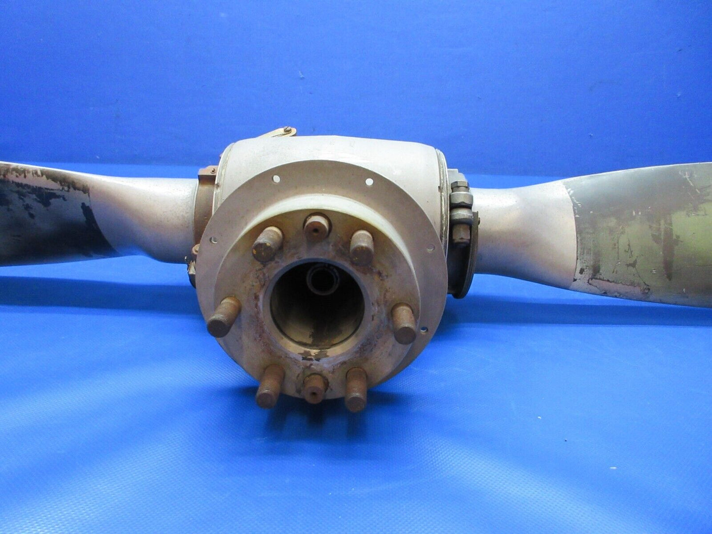 Cessna 337 McCauley FWD 2 Blade Propeller D2AF34041-N FOR PARTS  (0124-99)