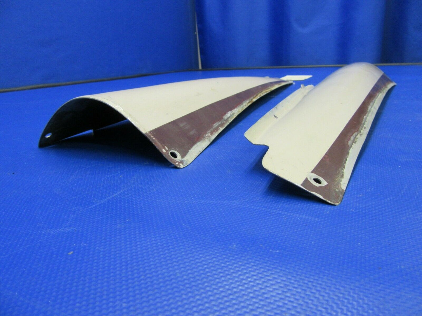 Cessna 172 LH & RH Fairing Assemblies P/Ns 0530010-5, 0530010-6 (0221-225)