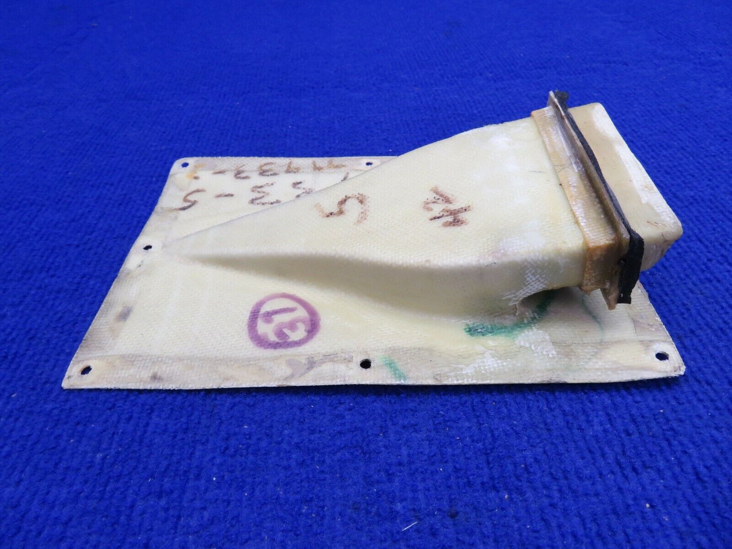 Piper Tomahawk PA-38-112 Air Scoop Assy RH P/N 77933-3, 77933-5 (0322-430)