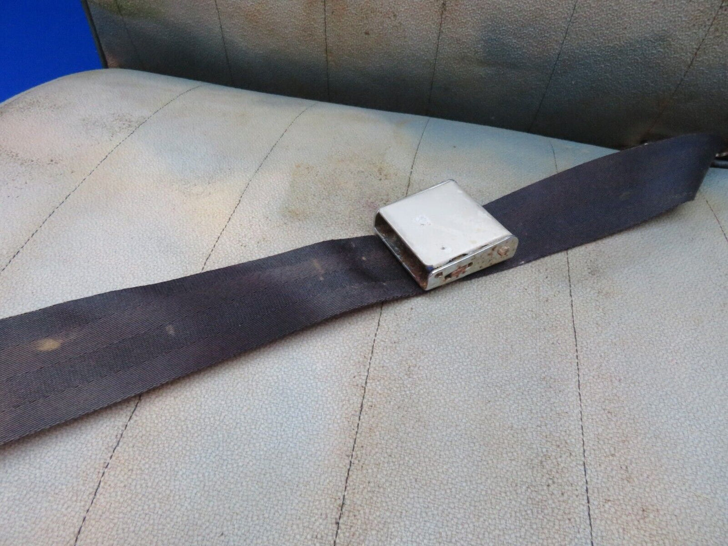 Piper PA-24-180 Rear Seat Assy P/N 21738-03 (1223-1420)