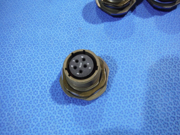 Amphenol Circular Connector P/N D38999/24WD5SN   (1015-16)