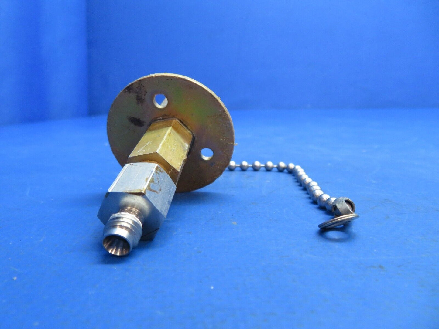 Piper Aerostar 602P Scott Oxygen Filler Valve P/N 26875-115, 491-912 (0123-656)