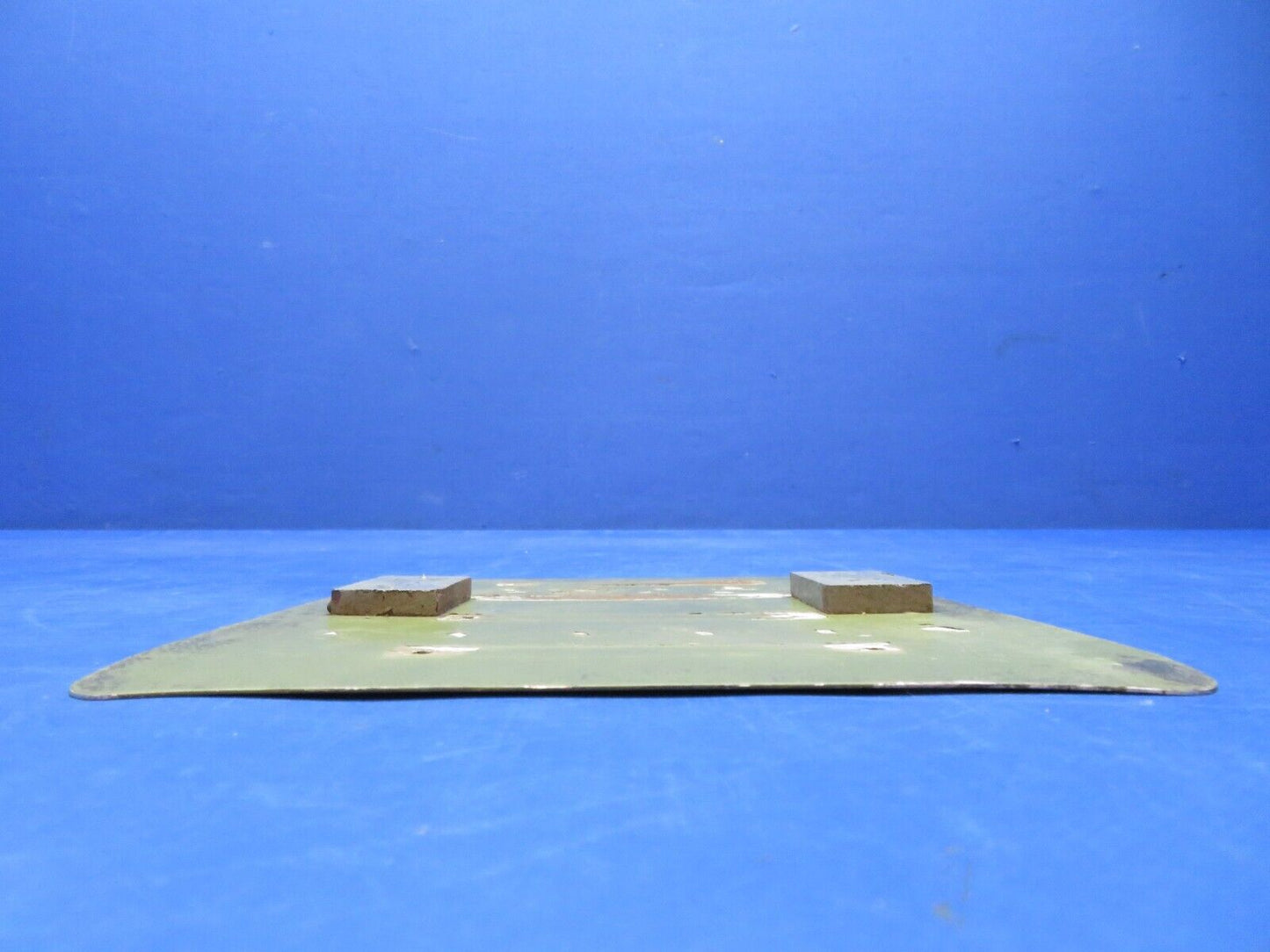 Early Cessna 310 / 310B Battery Box Cove / Lid Assy P/N 0822011-1 (1223-136)