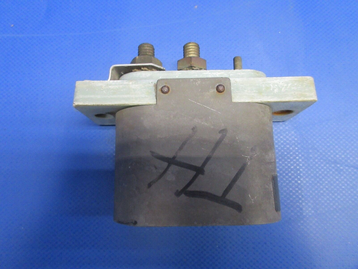 Burton External Power Receptacle P/N 199-N, AN2552-3A (0224-1268)