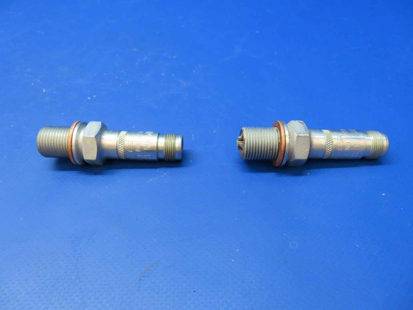 Champion Spark Plug REA 37 N LOT OF 2 NOS (1122-156)