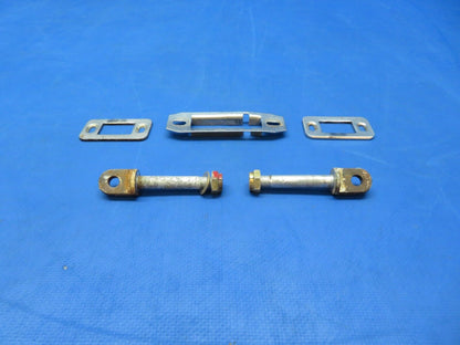 Piper PA-28R-180 Cabin Door Striker, Plate & Eye Bolts P/N 68353-00 (1123-418)