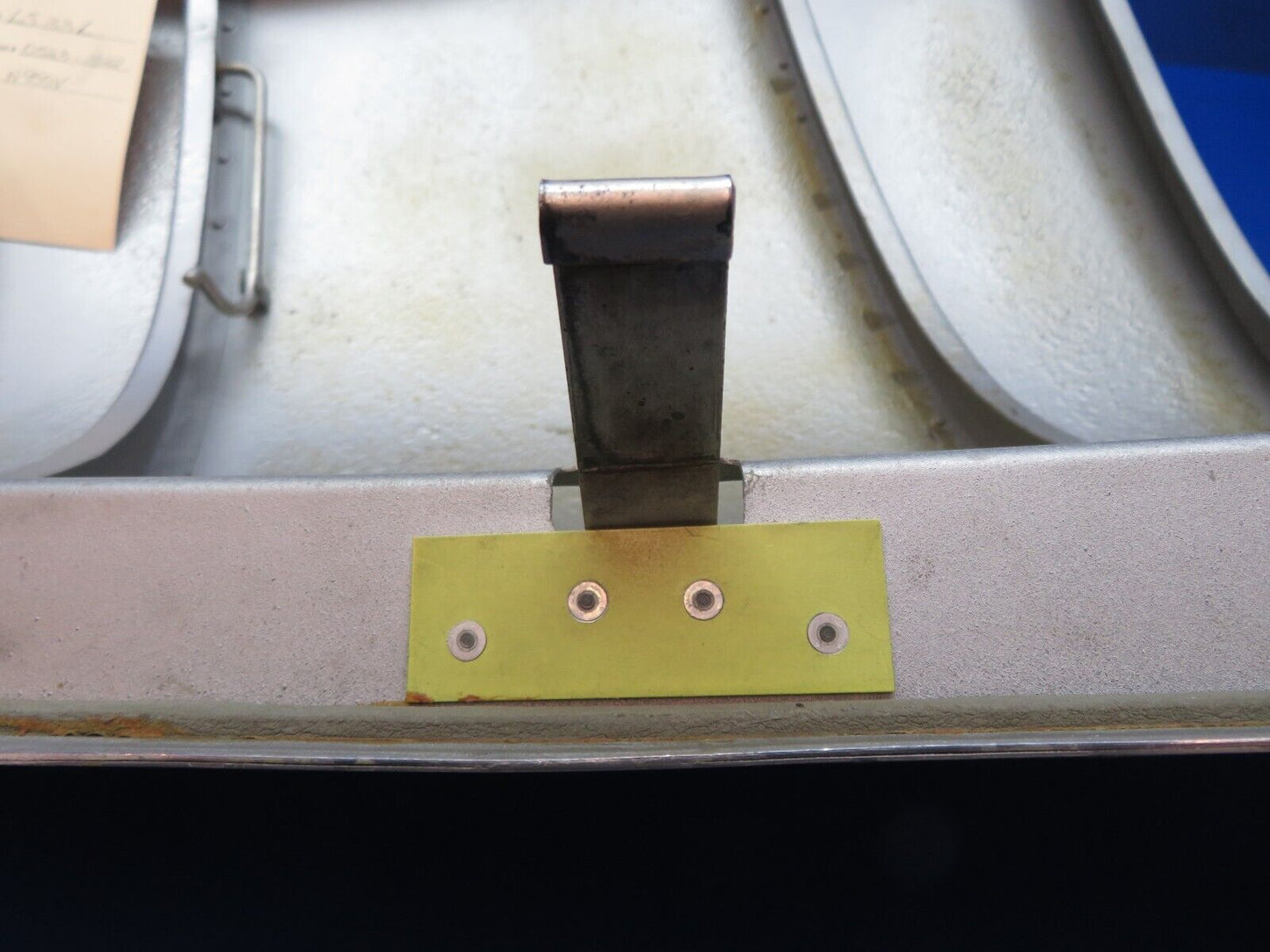 Beech 95-B55 Nose Baggage Compartment Door w/ Key  P/N 002-410055-3 (0523-1022)