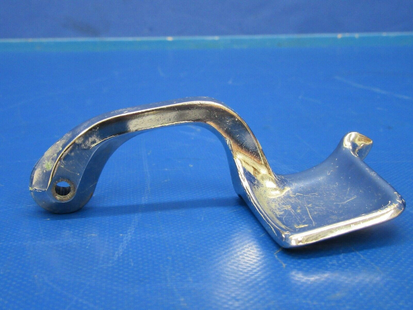 Bellanca 17-30A Super Viking Inside Cabin Door Handle 4787463 (0919-22)