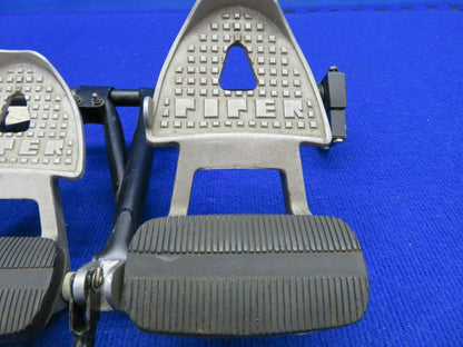 Piper Arrow PA-28R-201T Rudder Pedal Assy P/N 67180-04 (0222-831)