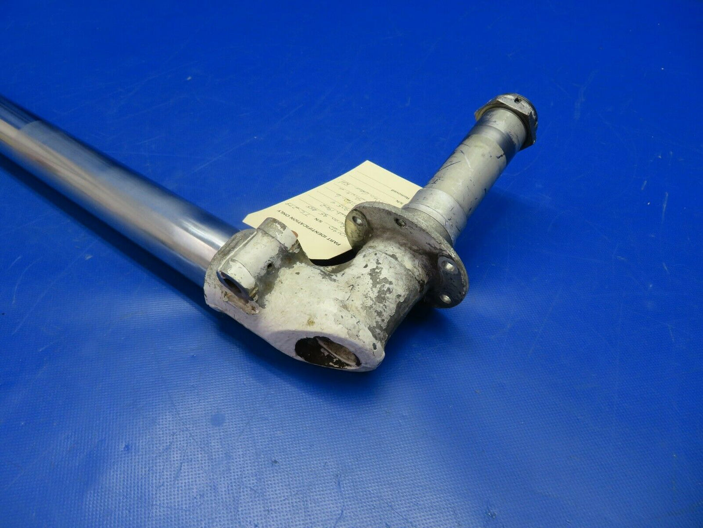 Beech Baron 95-A55 Strut & Fork Main Gear RH P/N 35-815192-6 (0420-351)