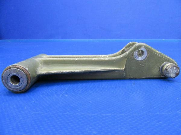 Cessna 310 / T310Q Arm Assy Bellcrank Idler Nose Retract 0842102-2 (0619-100)