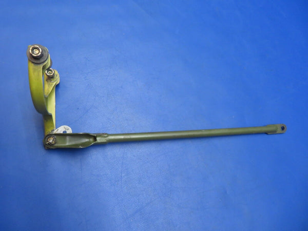 Beech 95-B55 Rod Assy LH Main Gear Door Actuator P/N 45-815003-3 (0523-1016)