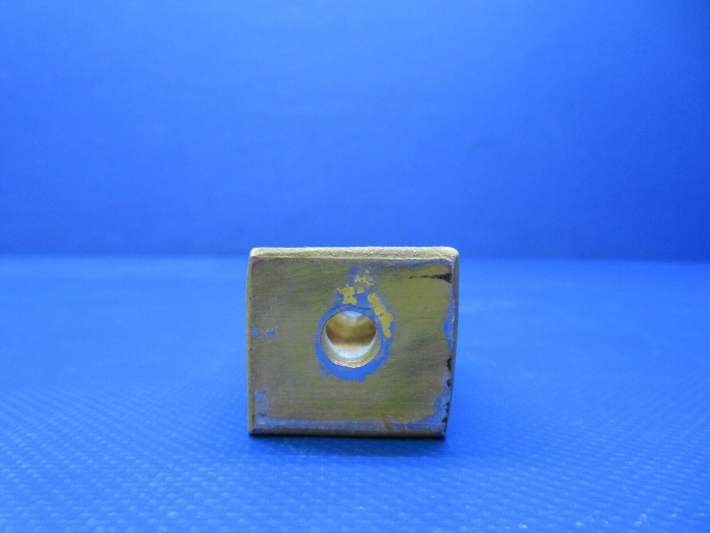 Piper PA-24-180 LH Main Spare Fitting Bottom Attachment P/N 20476-00 (1223-239)