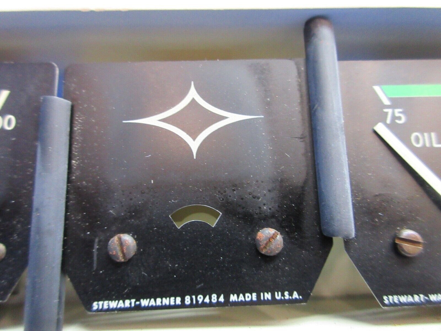 Piper PA-28R-180 Stewart Warner LH Cluster Gauge Assy P/N 95241-02 (1023-793)