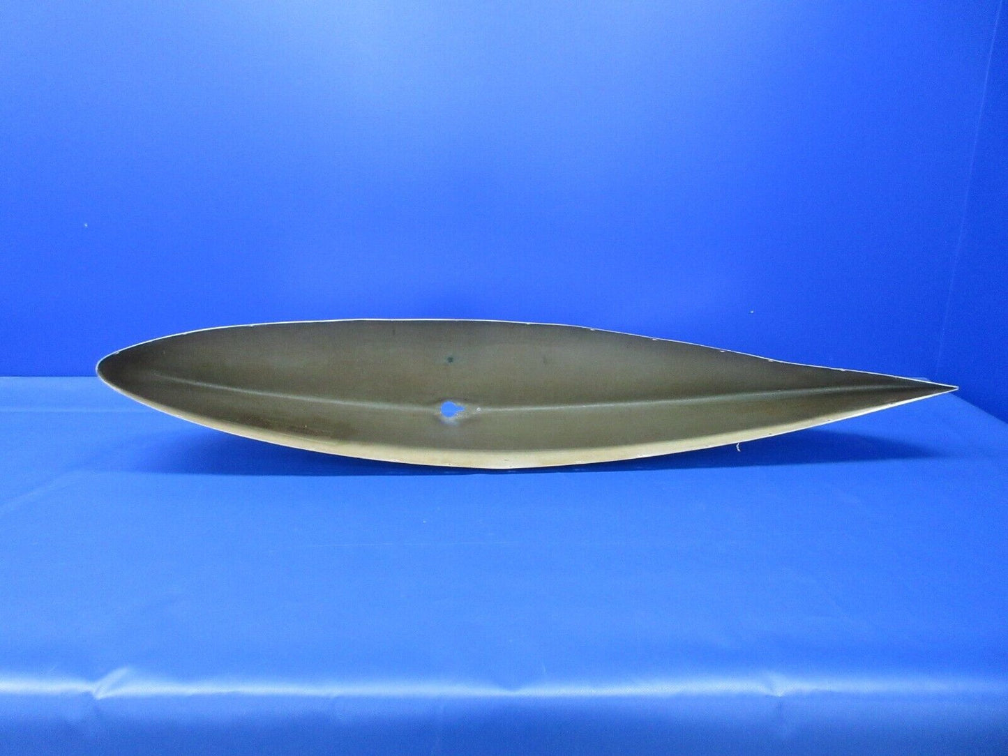 Piper PA28 LH Wing Tip Assy Fiberglass P/N GF78022-00 (0224-671)