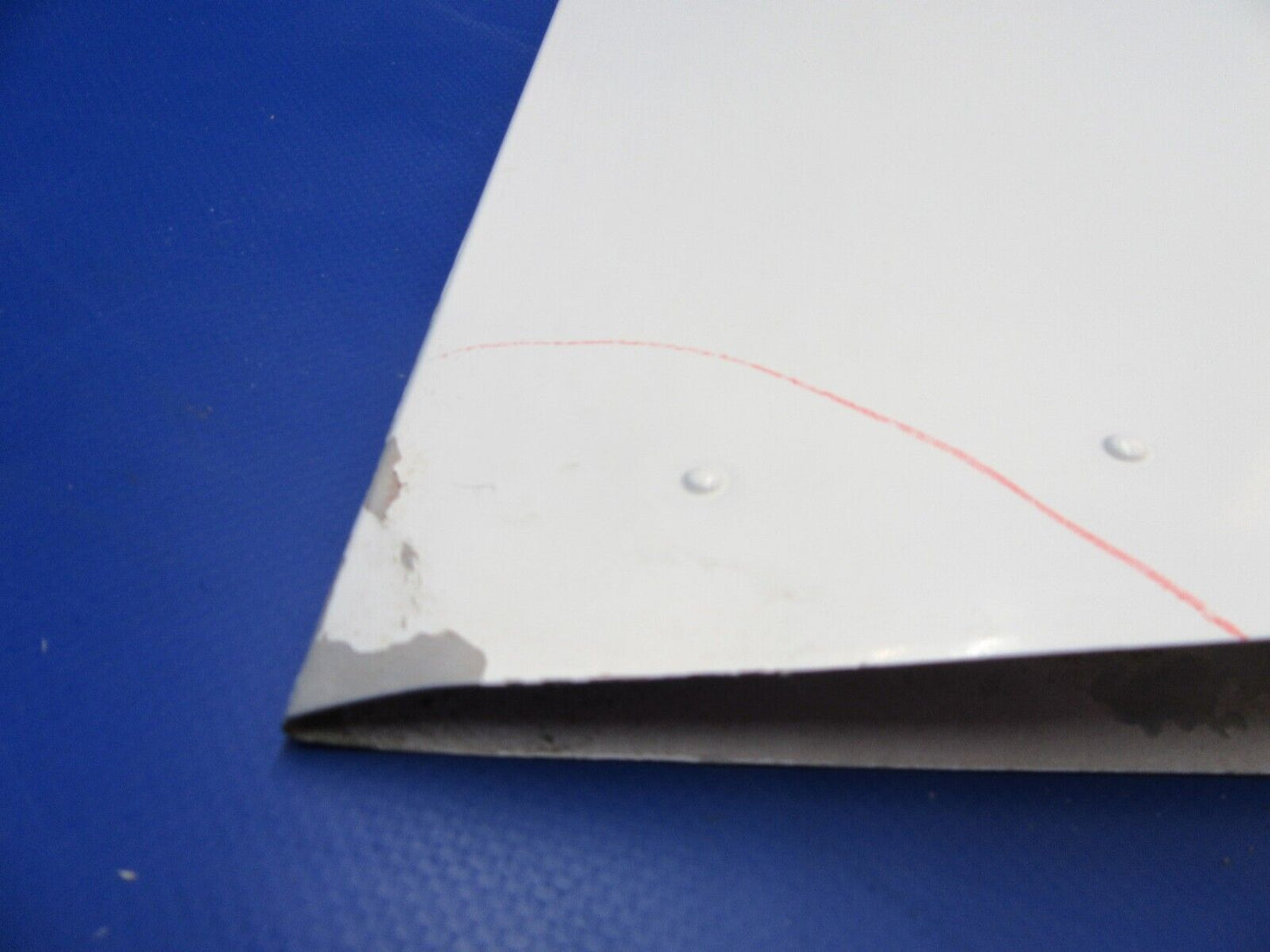 Cessna 310 / 340 / 401 / 402 / 414 / 421 RH Aileron P/N 5024000-2 (1022-205)