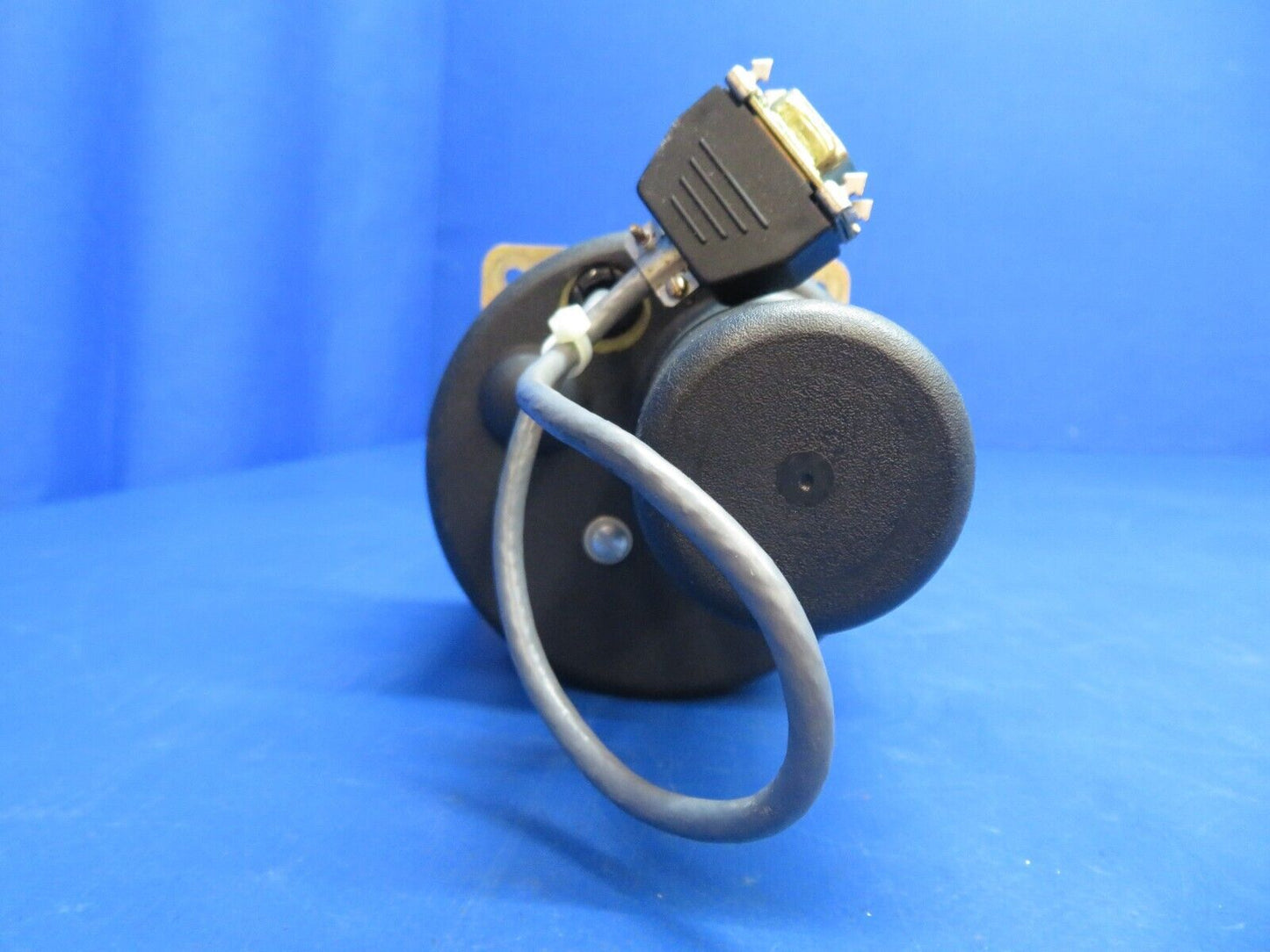 14 Volt Cessna 177RG S-TEC Roll Servo P/N 0105-R2 (0123-727)