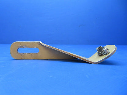 Diamond DA-42 Mounting Bracket RH Front Seat P/N D60-2511-00-63 (0623-491)