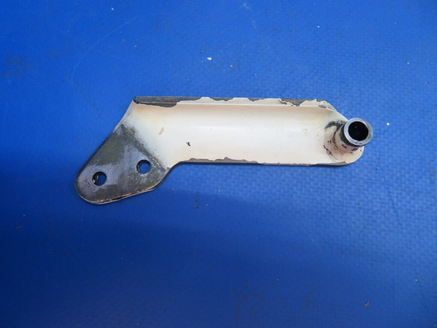 Piper PA-28R-201T Bracket Shimmy Dampener P/N 67114-00, 67114-000 (1222-503)