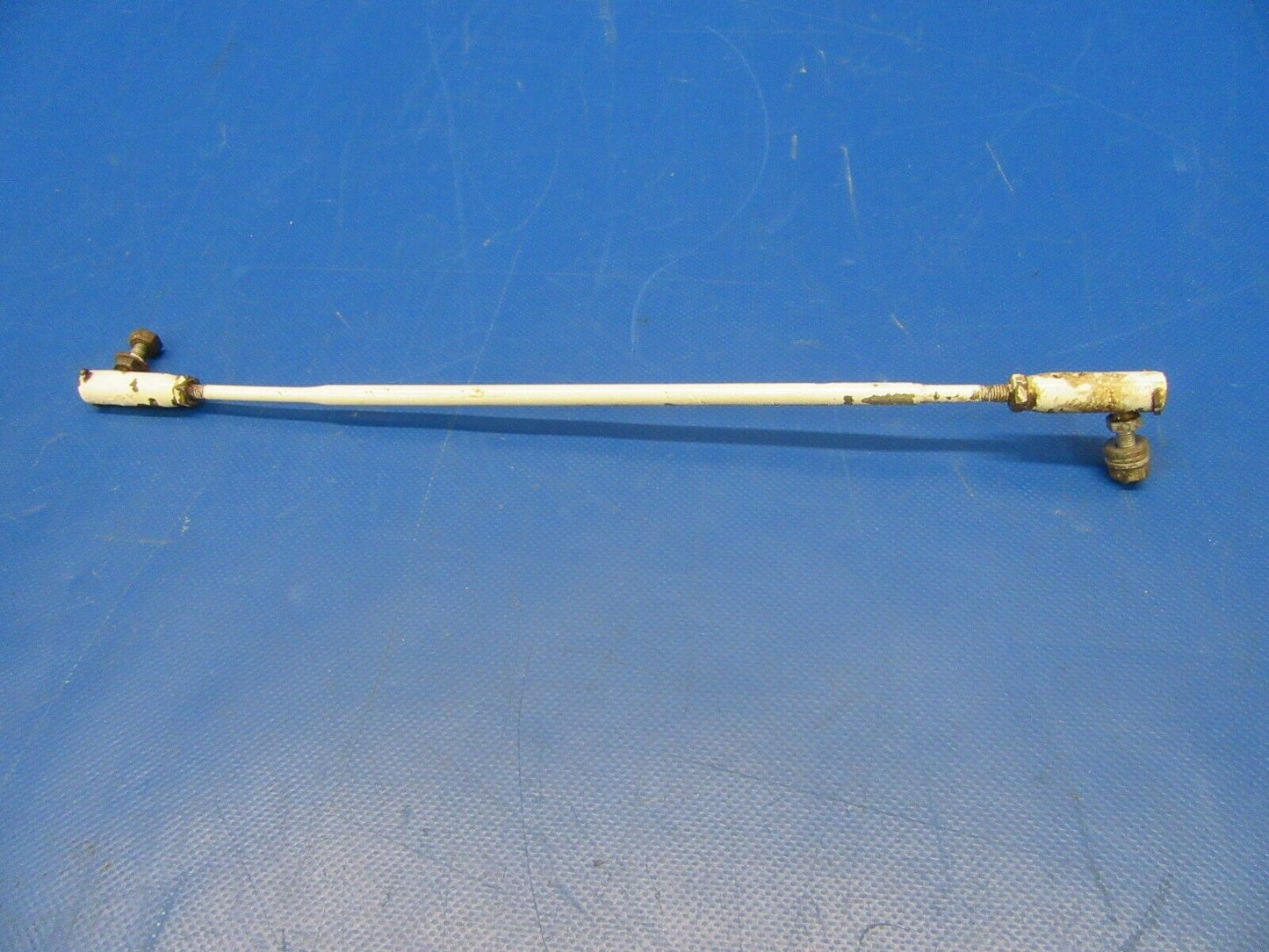 Beech Baron 95-B55 LH Nose Gear Door Actuator Rod Assy P/N 35-825191-1 (0220-281