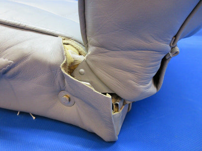 Cessna 401 / 401A Co-Pilot Seat Assy - Gray Leather P/N 5014047-4 (1223-1490)