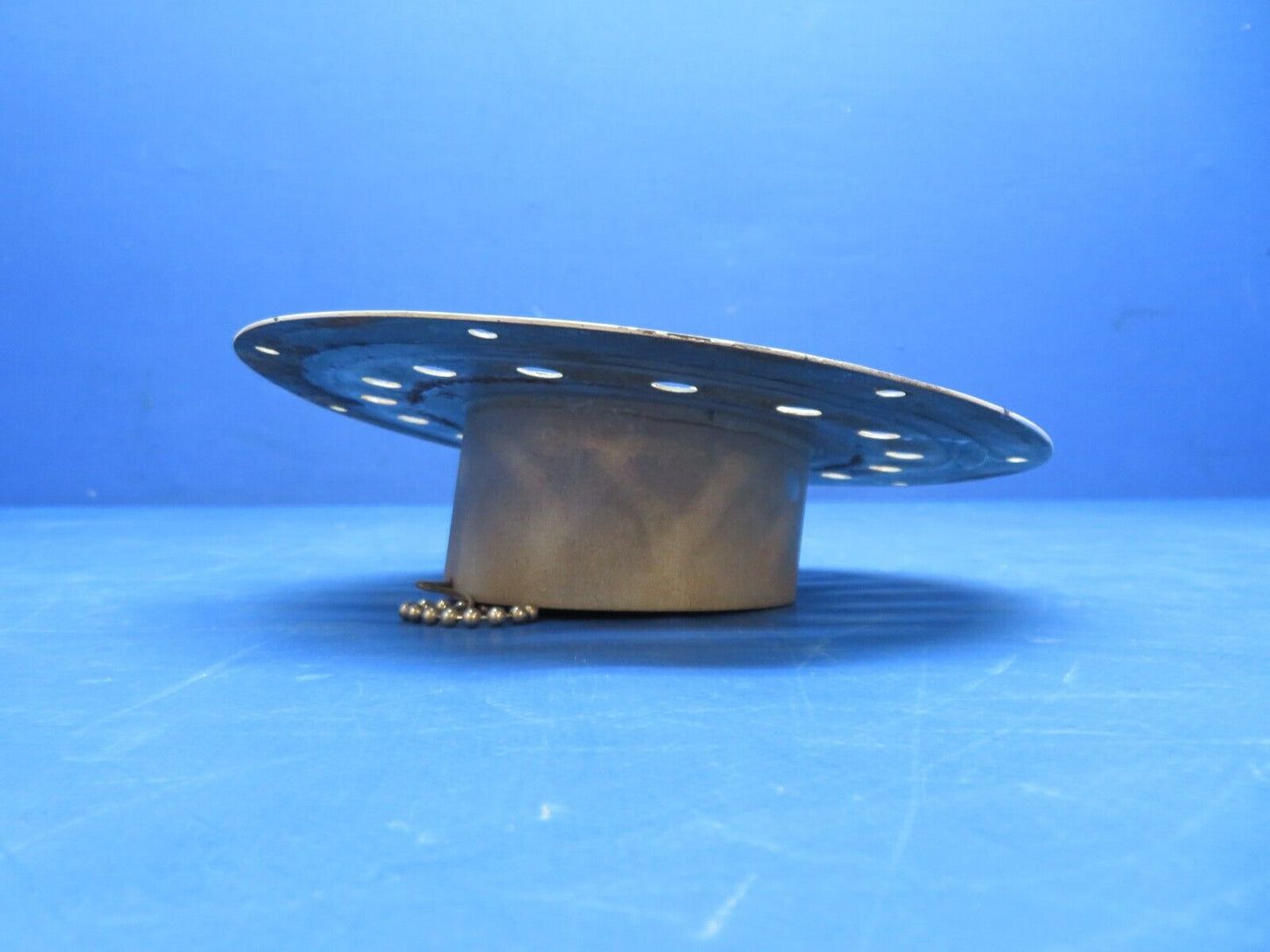 Cessna 310 / 310Q Shaw Aero Fuel Cap & Adapter Assy P/N 0721303-8 (0823-785)