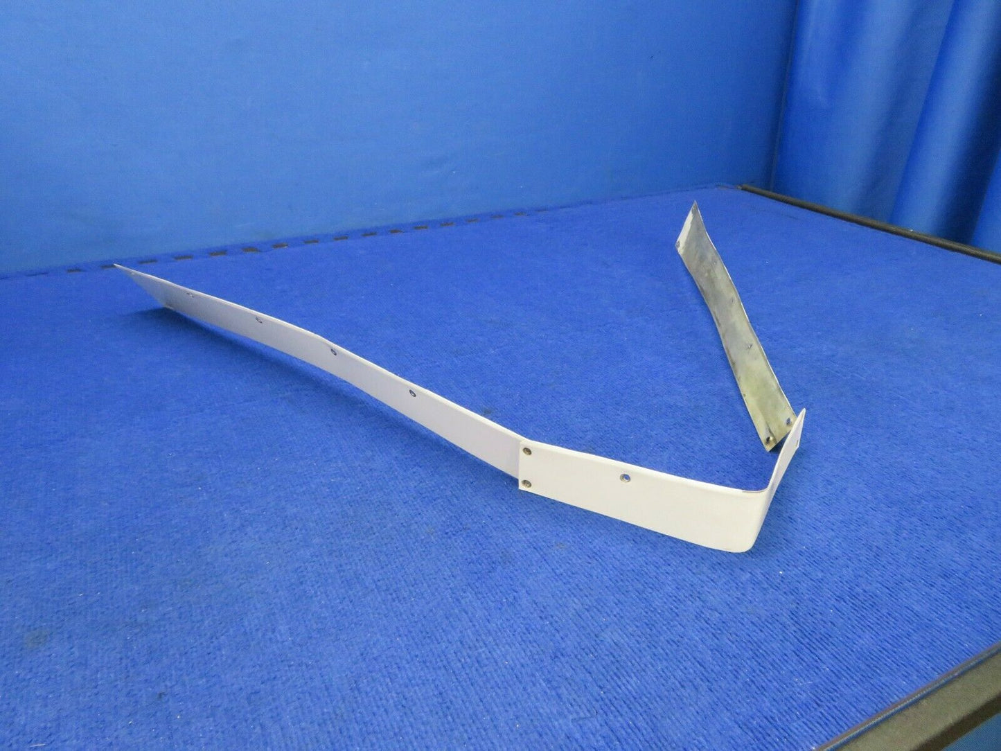 Cessna 310 Tip Tank to Wing Fairing RH P/N 0820000-30 SET OF 3 (0422-506)